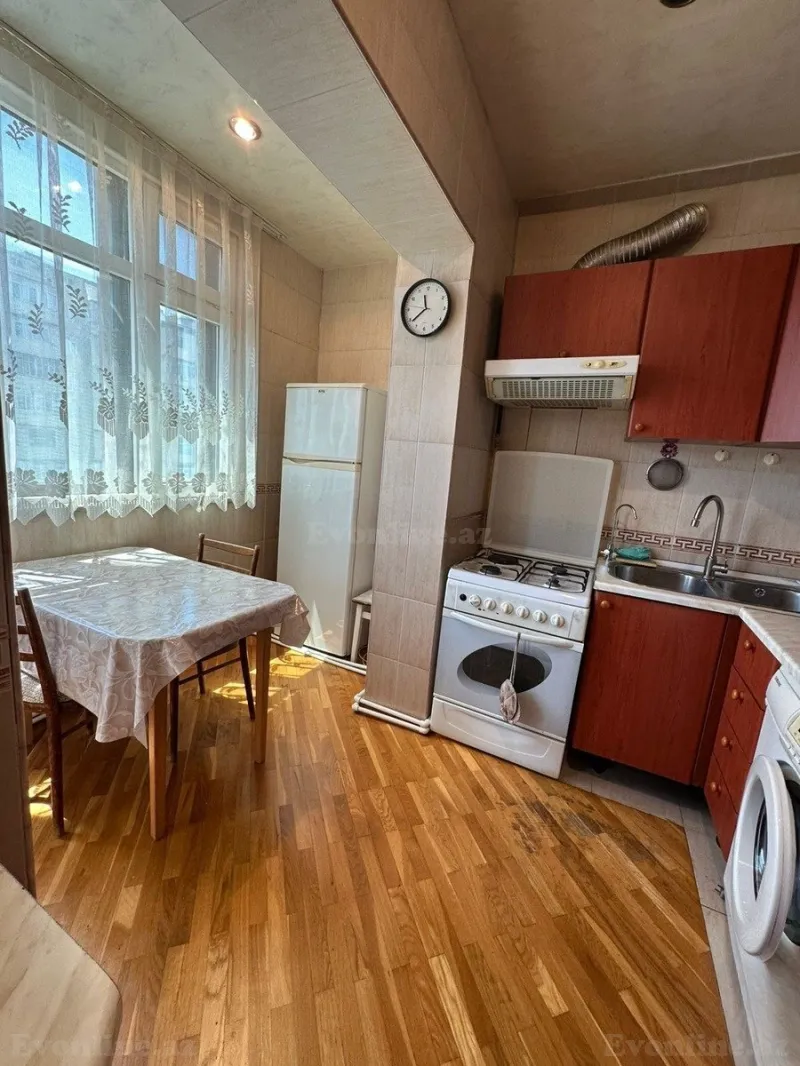 Kirayə verilir 3 otaqlı Mənzil Köhnə tikili 90 m² 8-ci mikrorayon - şəkil 9