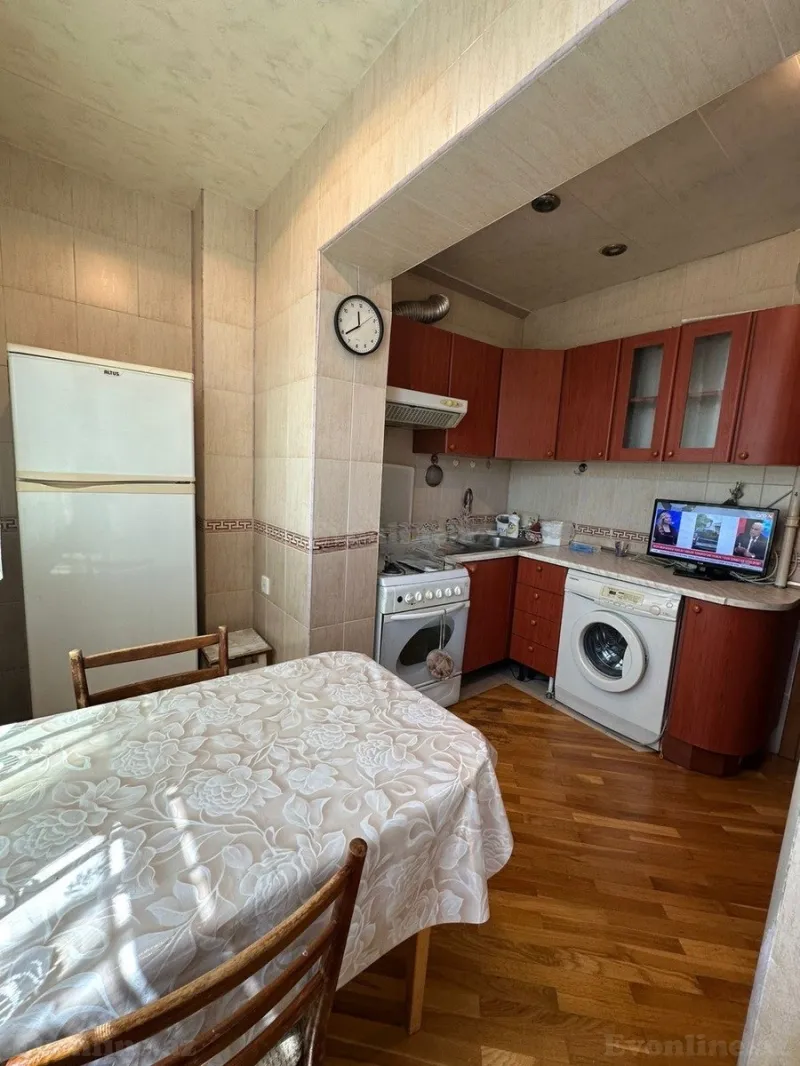 Kirayə verilir 3 otaqlı Mənzil Köhnə tikili 90 m² 8-ci mikrorayon - şəkil 10