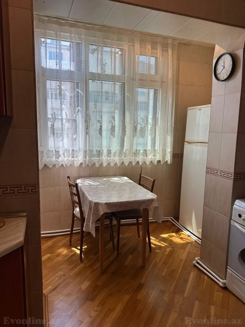 Kirayə verilir 3 otaqlı Mənzil Köhnə tikili 90 m² 8-ci mikrorayon - şəkil 11