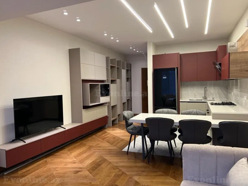 3 otaqlı Mənzil 120 m² Xətai r. Kirayə verilir