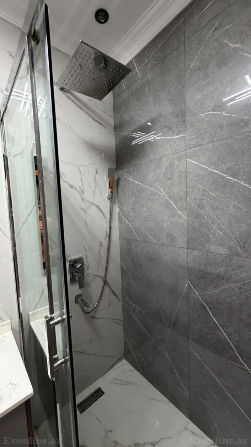 Satılır 2 otaqlı Mənzil Yeni tikili 105 m² 28 May m. - şəkil 13