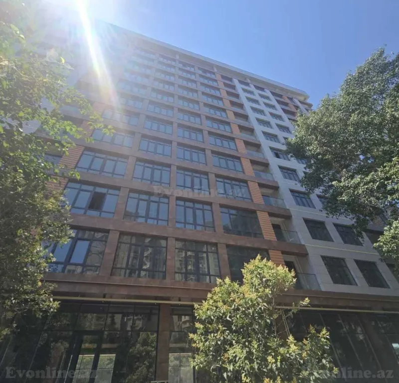 1 otaqlı Mənzil 455 m² 8-ci mikrorayon Satılır