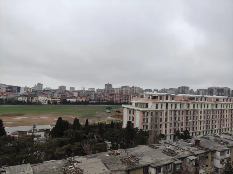 Kirayə verilir 3 otaqlı Mənzil Yeni tikili 115 m² Gənclik m. - şəkil 10