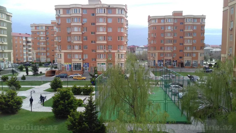 3 otaqlı Mənzil 866 m² Masazır Satılır