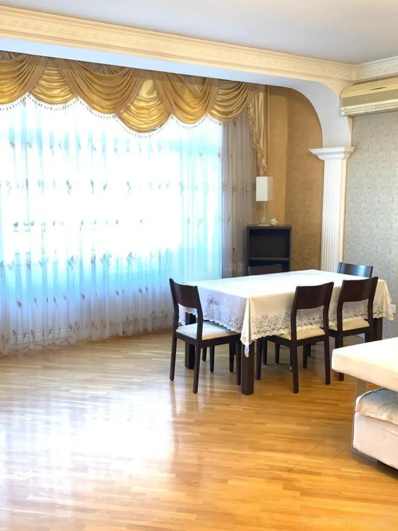 Kirayə verilir 3 otaqlı Mənzil Yeni tikili 150 m² Nizami m. - şəkil 7