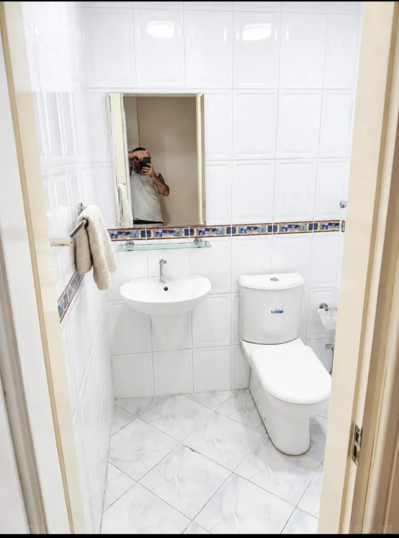 Kirayə verilir 3 otaqlı Mənzil Yeni tikili 150 m² Nizami m. - şəkil 14