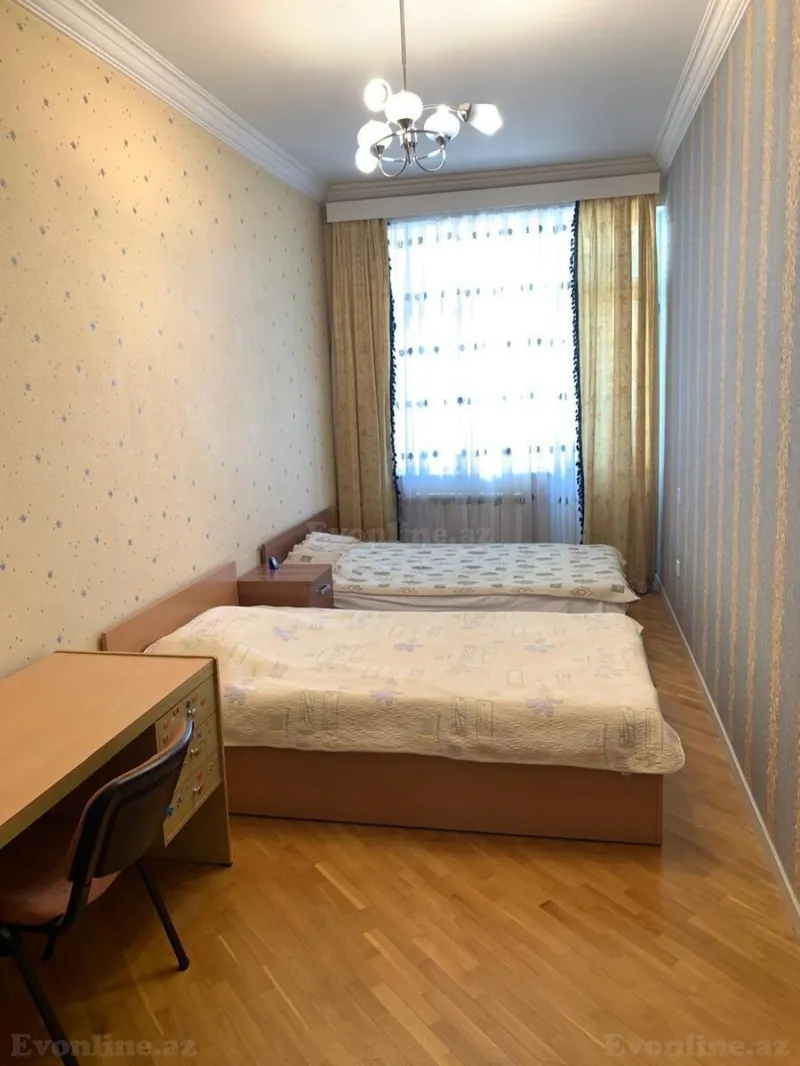 Kirayə verilir 3 otaqlı Mənzil Yeni tikili 150 m² Nizami m. - şəkil 15