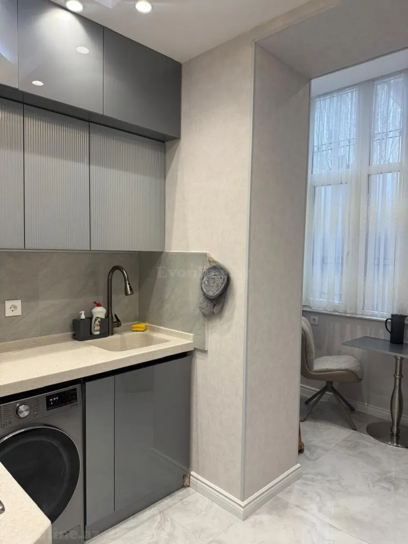 Kirayə verilir 3 otaqlı Mənzil Köhnə tikili 100 m² 28 May m. - şəkil 6