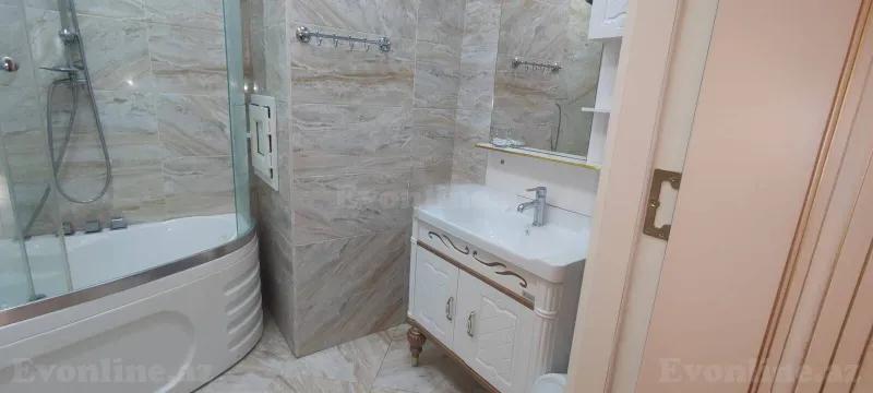 Satılır 2 otaqlı Mənzil Yeni tikili 98 m² 28 May m. - şəkil 17