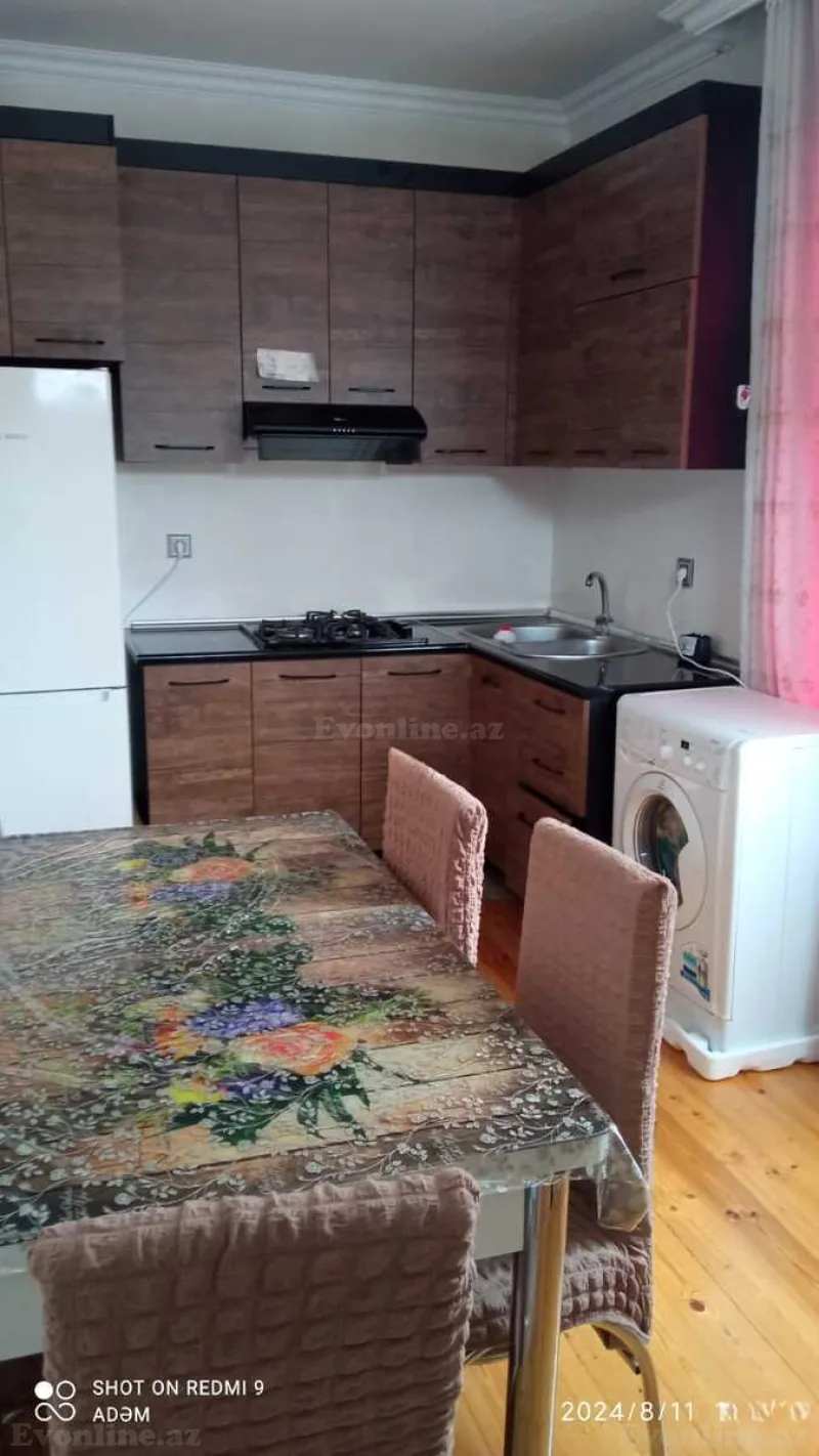 Kirayə verilir 2 otaqlı Mənzil Köhnə tikili 65 m² İnşaatçılar m. - şəkil 7