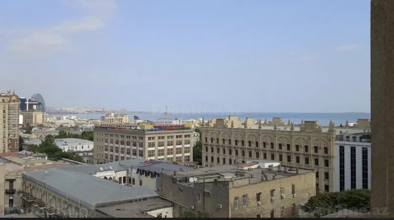 Kirayə verilir 2 otaqlı Mənzil Yeni tikili 90 m² Səbail r. - şəkil 23