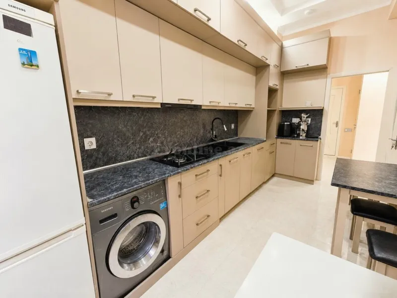 Satılır 2 otaqlı Mənzil Yeni tikili 85 m² Bakıxanov - şəkil 6