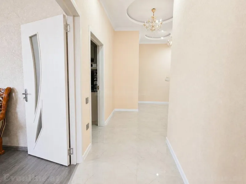 Satılır 2 otaqlı Mənzil Yeni tikili 85 m² Bakıxanov - şəkil 13