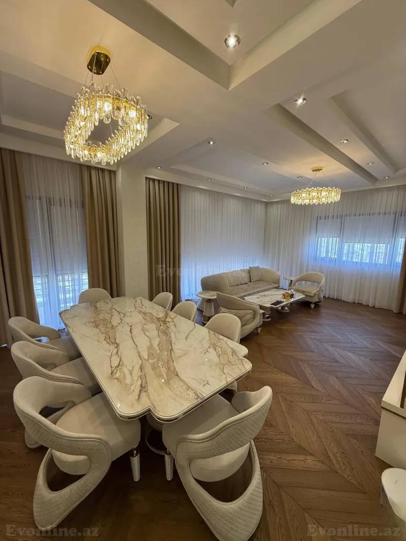 4 otaqlı Mənzil 185 m² Ağ şəhər Satılır
