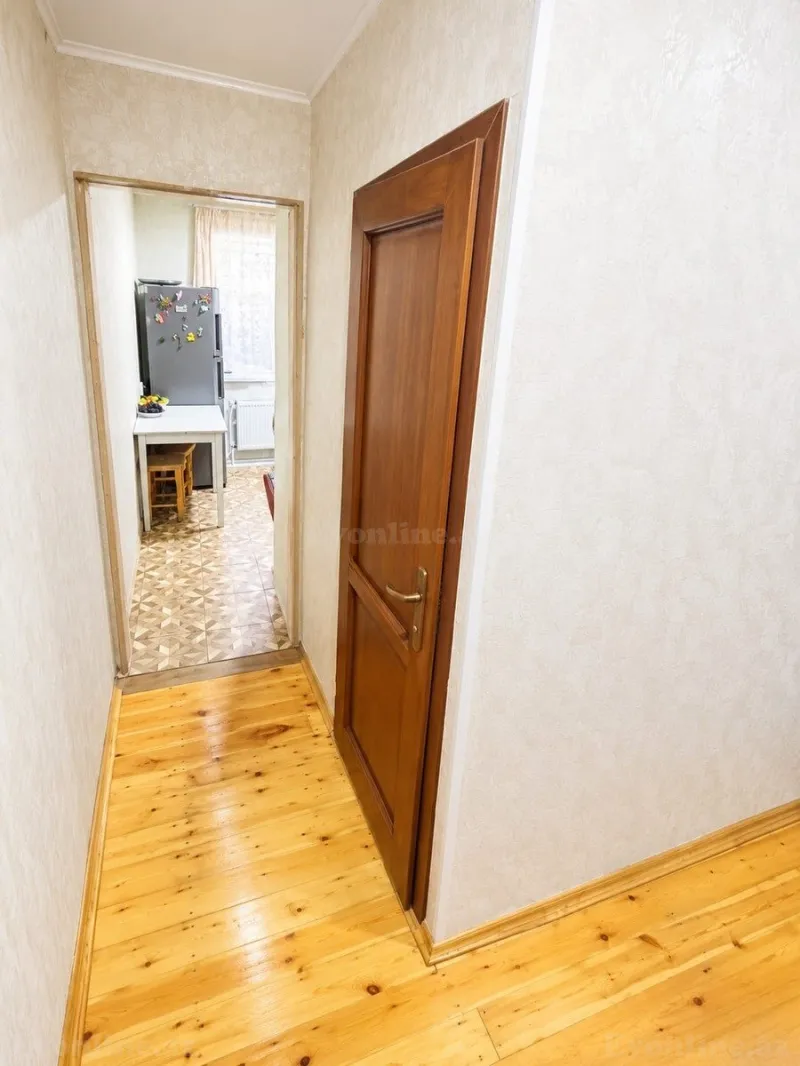Satılır 2 otaqlı Mənzil Köhnə tikili 66 m² Binə - şəkil 5