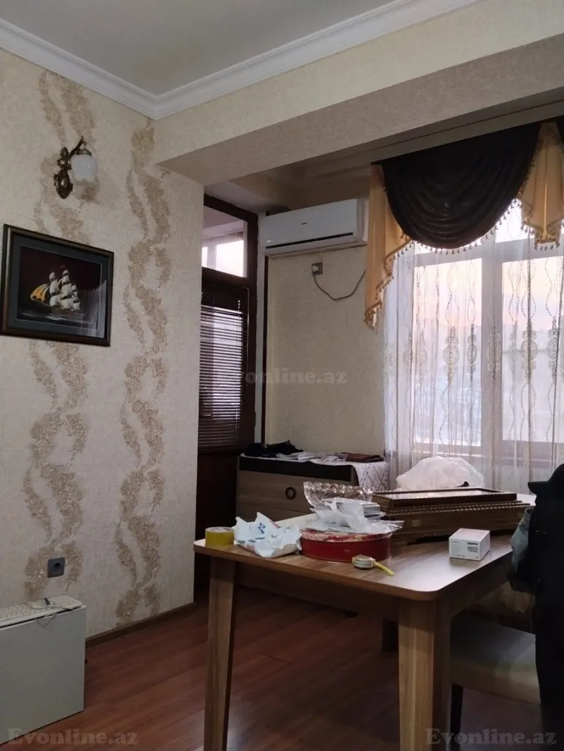 Satılır 3 otaqlı Mənzil Yeni tikili 90 m² Səbail r. - şəkil 12