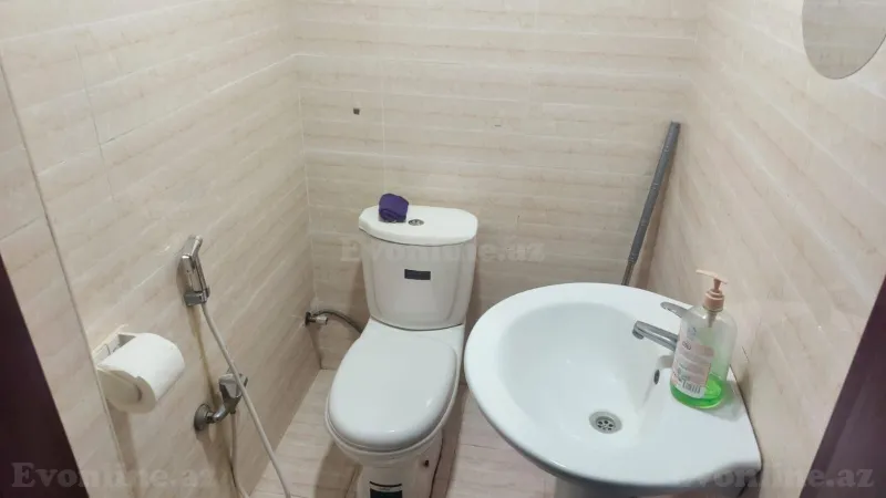 Satılır 3 otaqlı Mənzil Yeni tikili 90 m² Səbail r. - şəkil 14