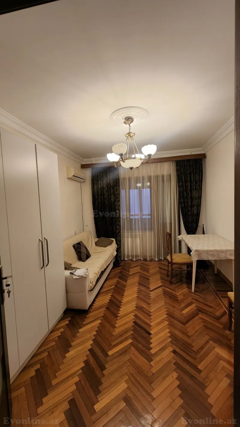 Satılır 4 otaqlı Mənzil Köhnə tikili 100 m² Binəqədi r. - şəkil 5