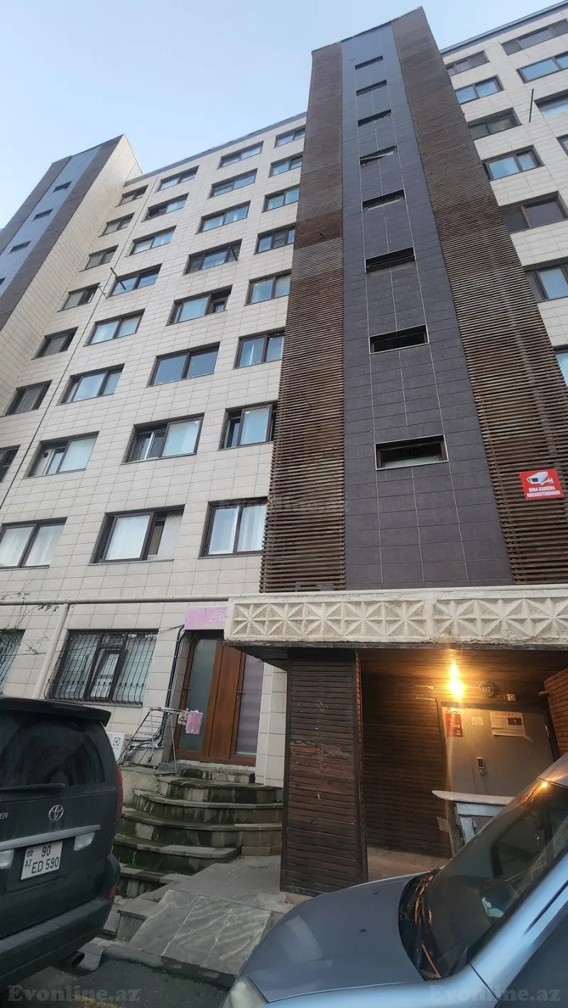 Satılır 4 otaqlı Mənzil Köhnə tikili 100 m² Binəqədi r. - şəkil 15
