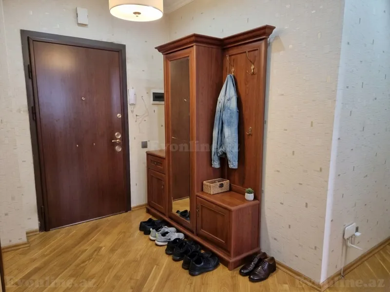 Kirayə verilir 3 otaqlı Mənzil Yeni tikili 100 m² 28 May m. - şəkil 4
