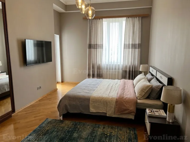 Kirayə verilir 3 otaqlı Mənzil Yeni tikili 100 m² 28 May m. - şəkil 6