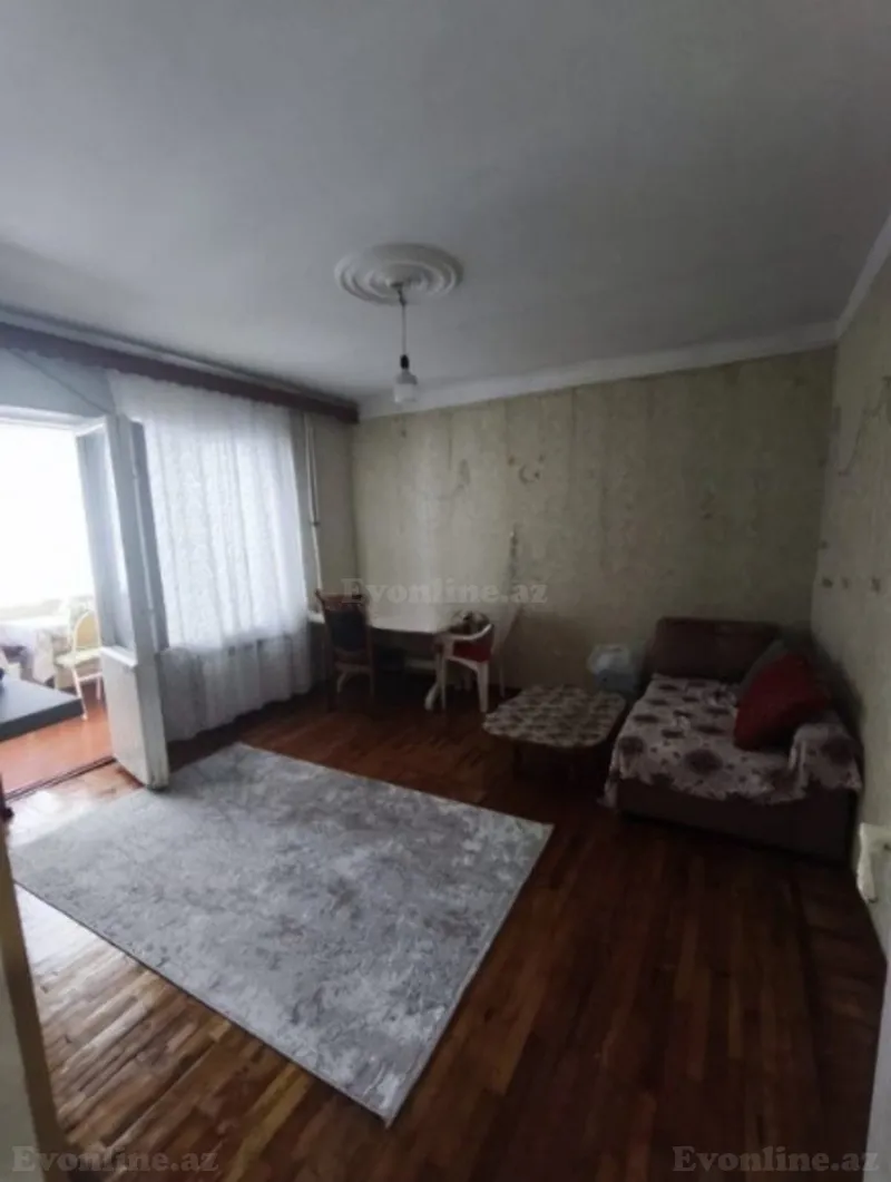 Satılır 3 otaqlı Mənzil Köhnə tikili 79 m² Xalqlar Dostluğu m. - şəkil 3