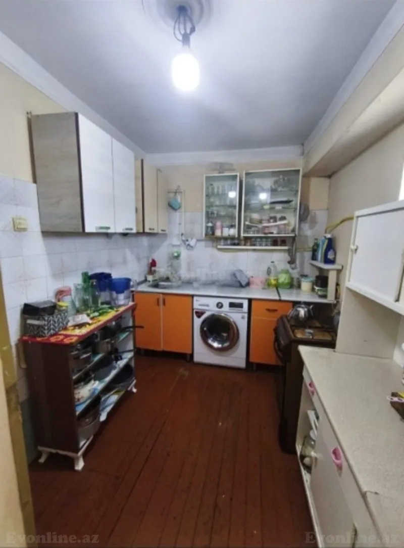 Satılır 3 otaqlı Mənzil Köhnə tikili 79 m² Xalqlar Dostluğu m. - şəkil 7