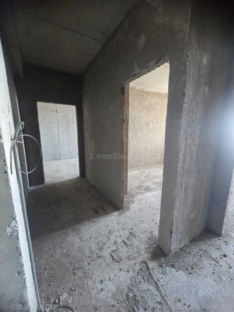 Satılır 2 otaqlı Mənzil Yeni tikili 76 m² Elmlər Akademiyası m. - şəkil 6