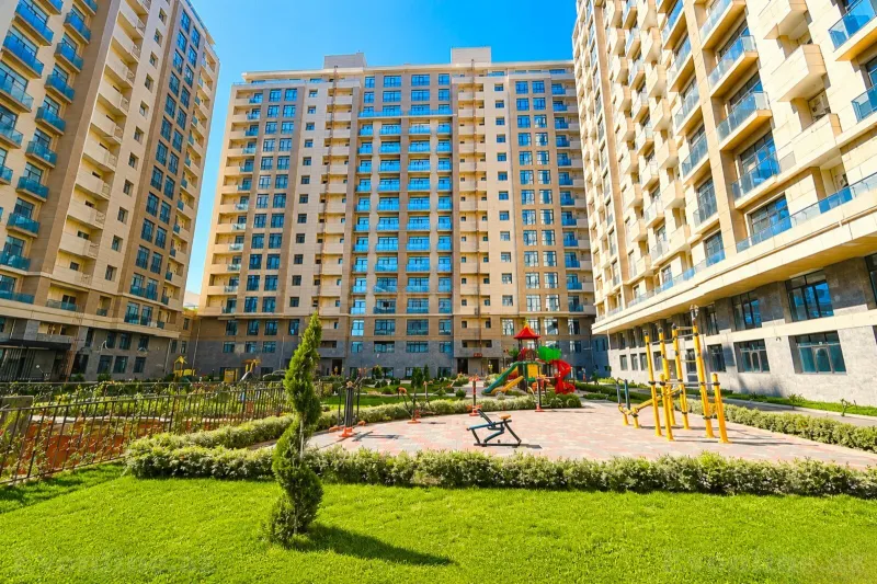 Satılır 5 otaqlı Mənzil Yeni tikili 268 m² 28 May m.