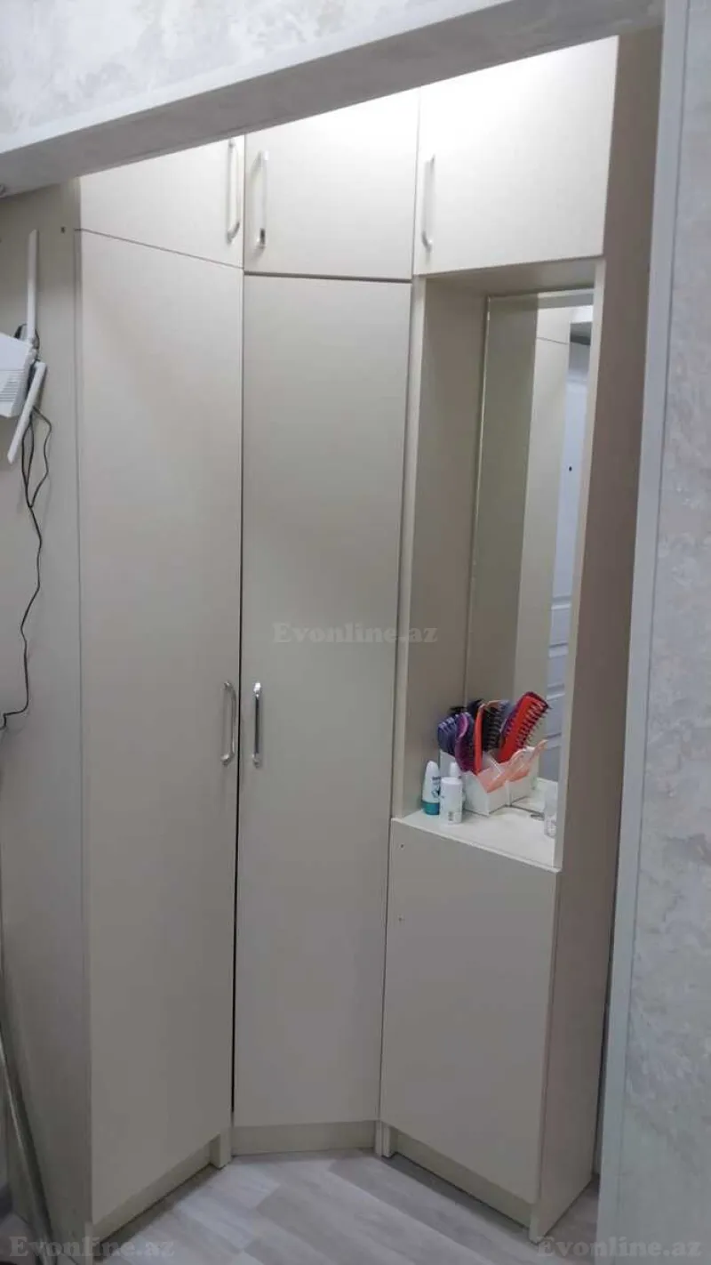 Satılır 2 otaqlı Mənzil Köhnə tikili 40 m² 8-ci kilometr - şəkil 2