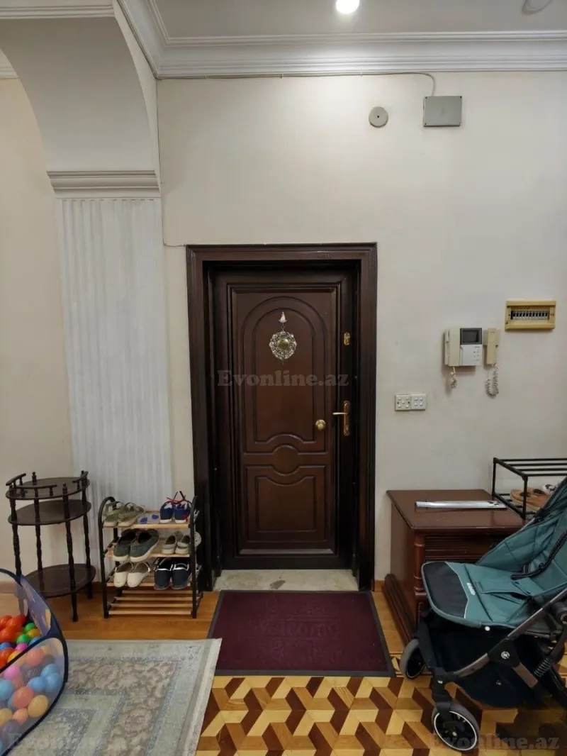 Satılır 3 otaqlı Mənzil Yeni tikili 140 m² Nərimanov r. - şəkil 12