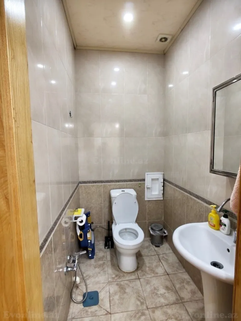 Satılır 3 otaqlı Mənzil Yeni tikili 140 m² Nərimanov r. - şəkil 17