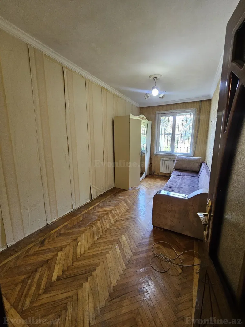 Satılır 3 otaqlı Mənzil Köhnə tikili 75 m² 7-ci mikrorayon - şəkil 2