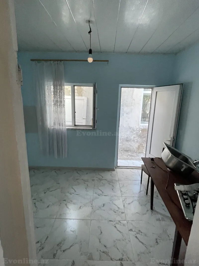 1 otaqlı Həyət evi 35 m² NZS Satılır