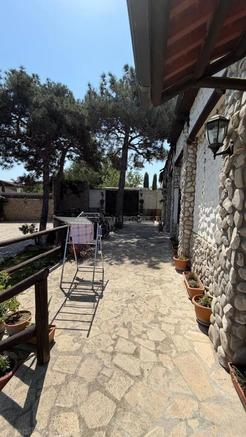 Satılır 7 otaqlı Həyət evi 200 m² Şüvəlan - şəkil 16
