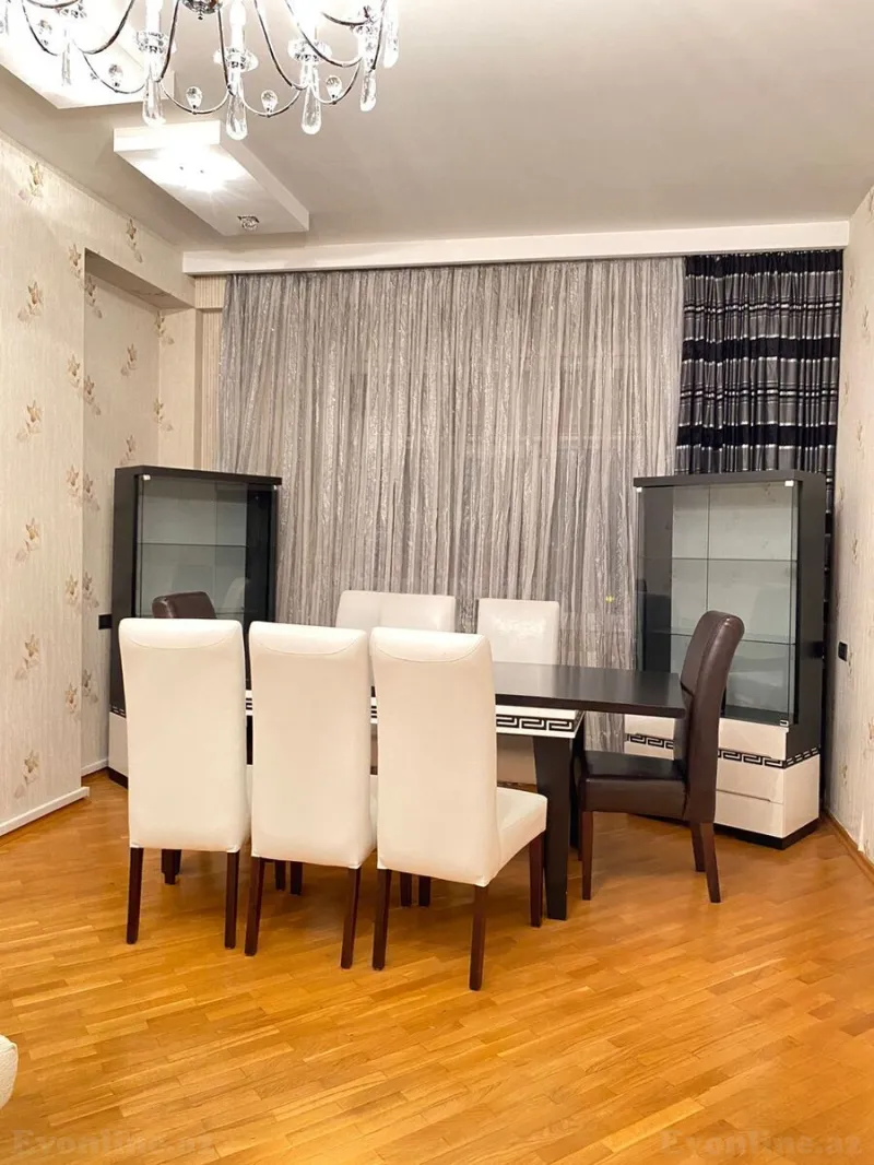 Kirayə verilir 3 otaqlı Mənzil Yeni tikili 140 m² İnşaatçılar m. - şəkil 4
