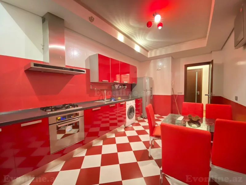 Kirayə verilir 3 otaqlı Mənzil Yeni tikili 140 m² İnşaatçılar m. - şəkil 9