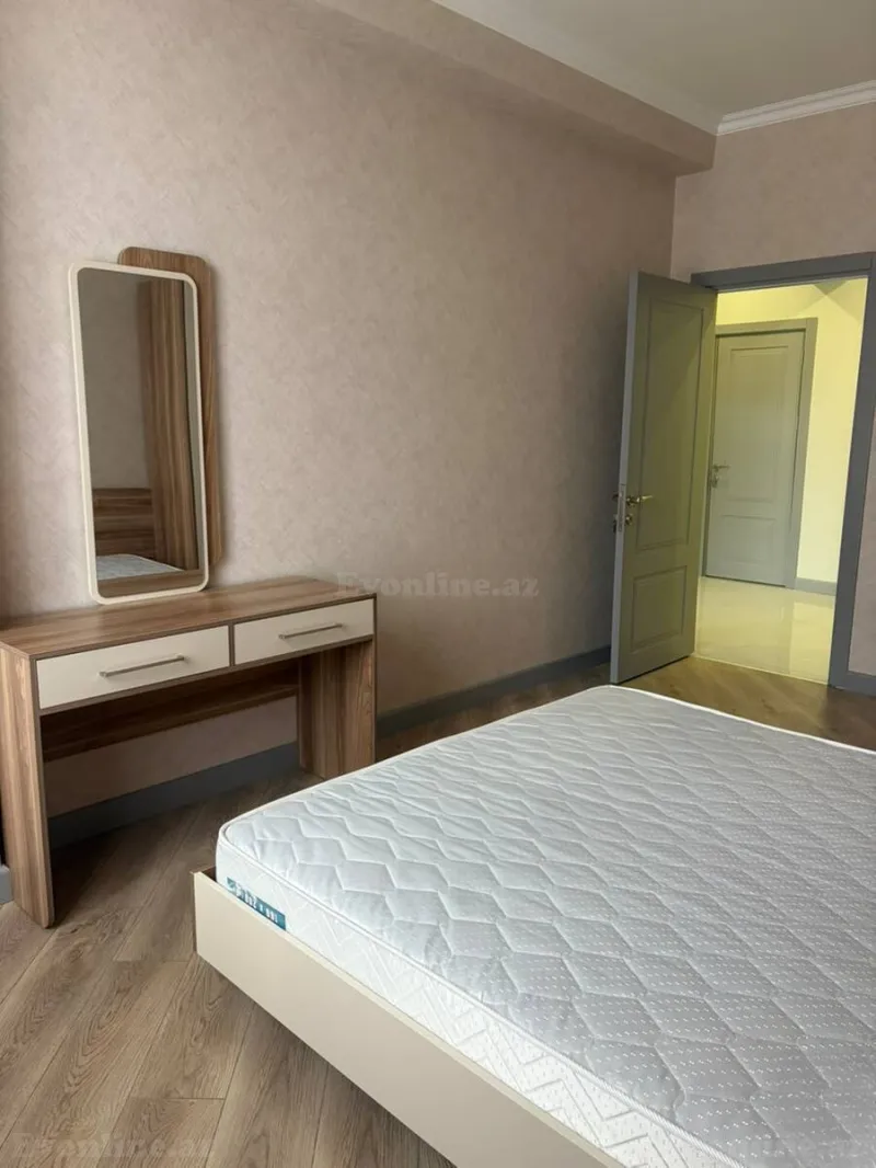 Kirayə verilir 3 otaqlı Mənzil Yeni tikili 85 m² Dərnəgül m. - şəkil 10