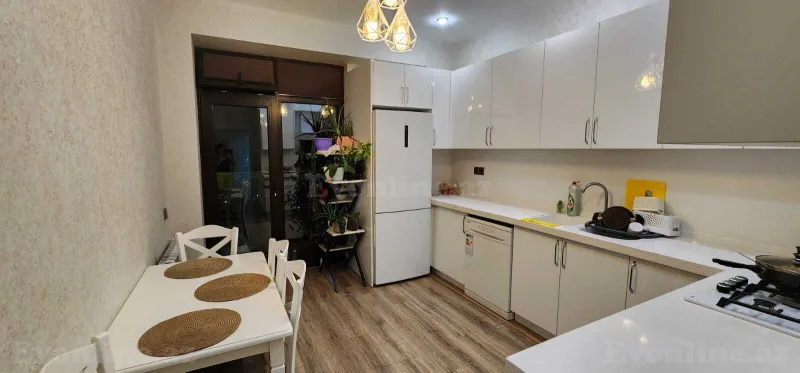 Kirayə verilir 3 otaqlı Mənzil Yeni tikili 148 m² 8 Noyabr m. - şəkil 8