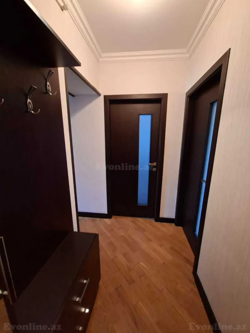 Satılır 3 otaqlı Mənzil Köhnə tikili 65 m² İnşaatçılar m. - şəkil 7
