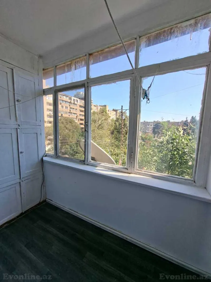 Satılır 3 otaqlı Mənzil Köhnə tikili 65 m² İnşaatçılar m. - şəkil 28