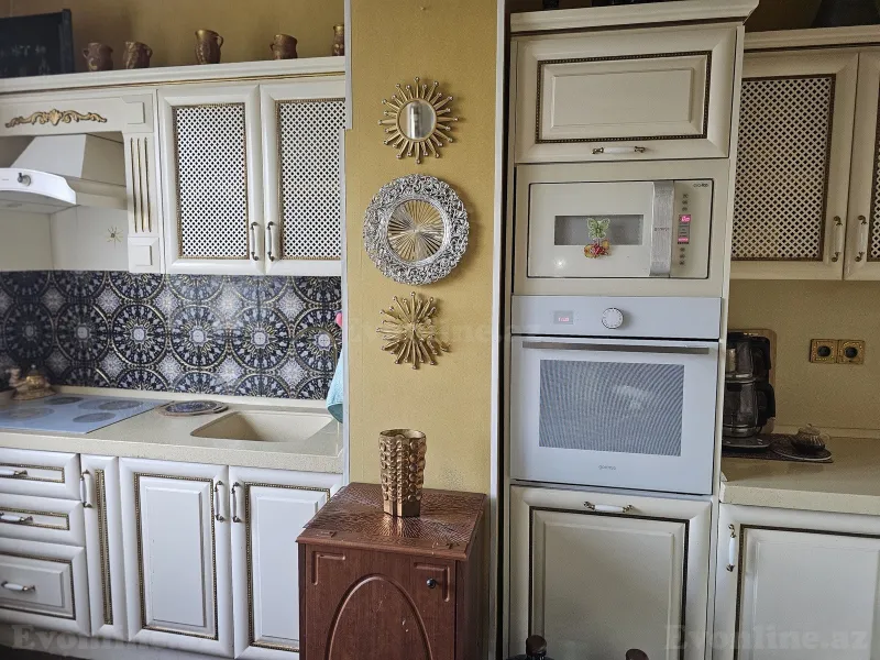 Satılır 3 otaqlı Mənzil Köhnə tikili 100 m² Nizami m. - şəkil 19