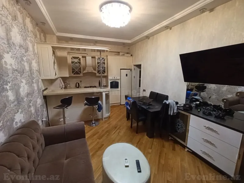 Satılır 2 otaqlı Mənzil Yeni tikili 50 m² 8-ci mikrorayon - şəkil 5