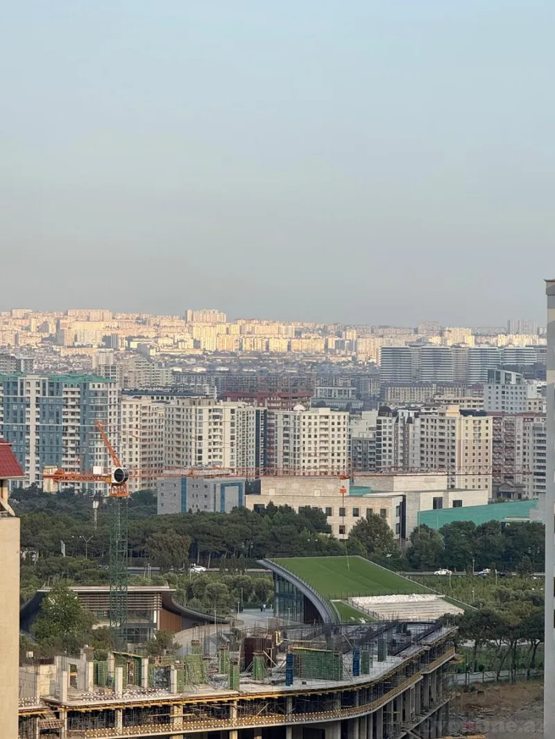 Kirayə verilir 3 otaqlı Mənzil Yeni tikili 127 m² Nərimanov r. - şəkil 17