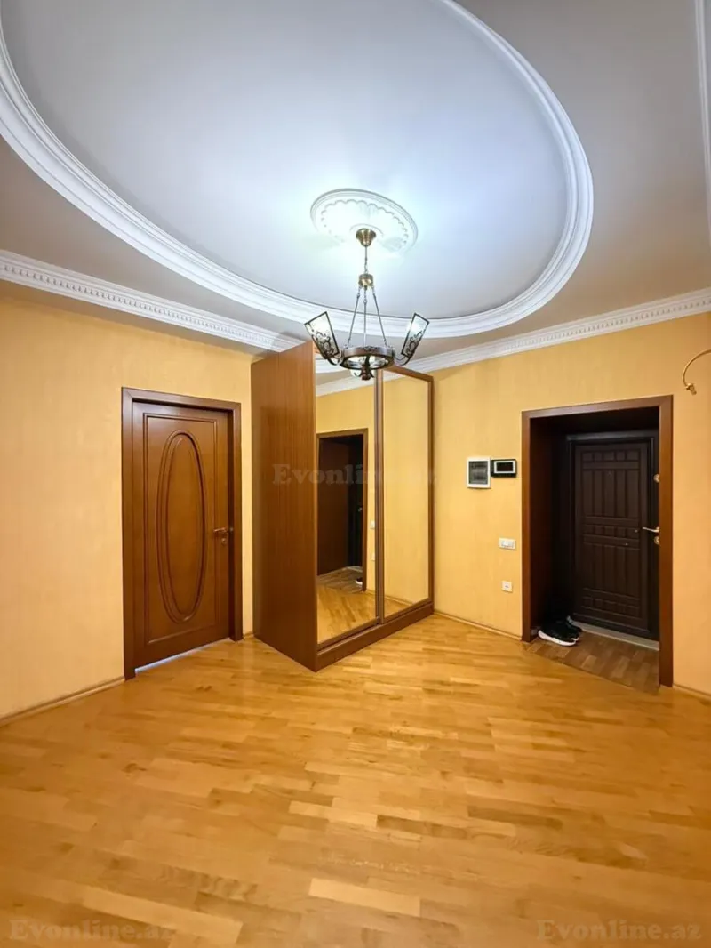 Satılır 3 otaqlı Mənzil Yeni tikili 90 m² Xalqlar Dostluğu m. - şəkil 4