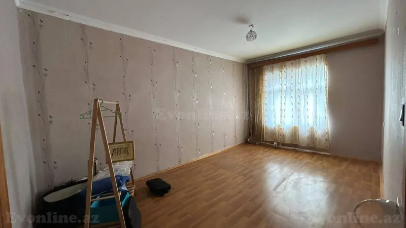 Satılır 2 otaqlı Mənzil Köhnə tikili 65 m² Yeni Yasamal - şəkil 3