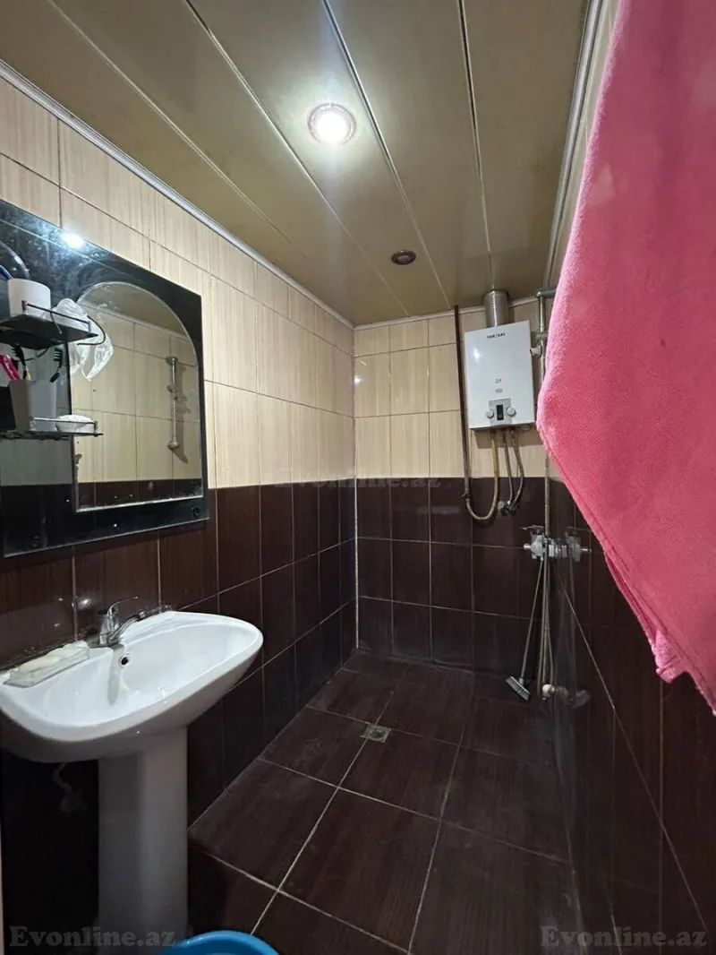 Satılır 2 otaqlı Mənzil Köhnə tikili 65 m² Yeni Yasamal - şəkil 11