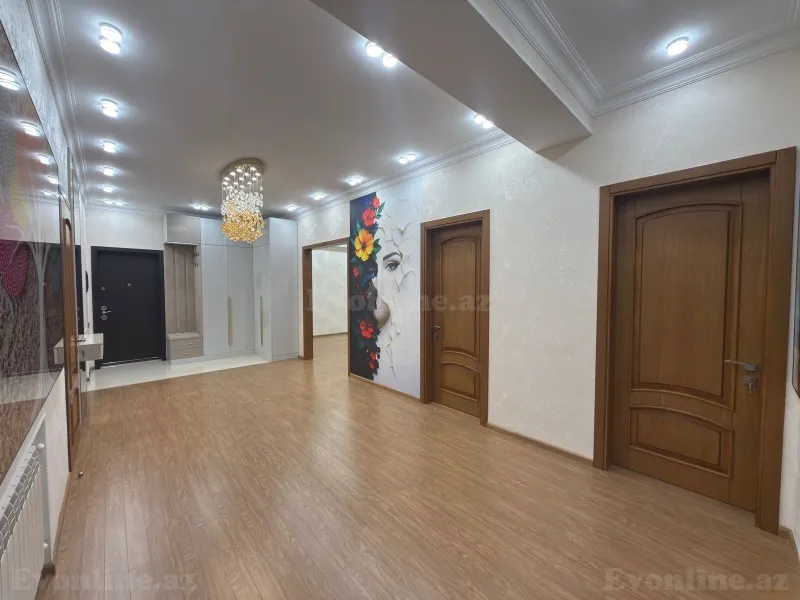 Satılır 3 otaqlı Mənzil Yeni tikili 138 m² Neftçilər m. - şəkil 3