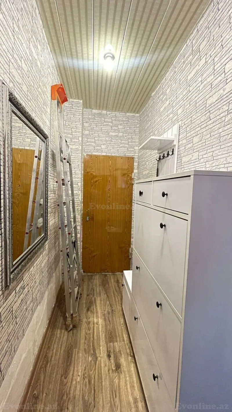 Kirayə verilir 2 otaqlı Mənzil Köhnə tikili 40 m² Bakmil m. - şəkil 12