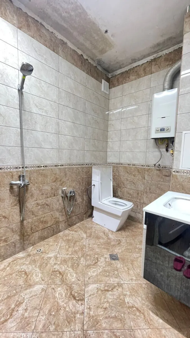 Kirayə verilir 2 otaqlı Mənzil Köhnə tikili 40 m² Bakmil m. - şəkil 13